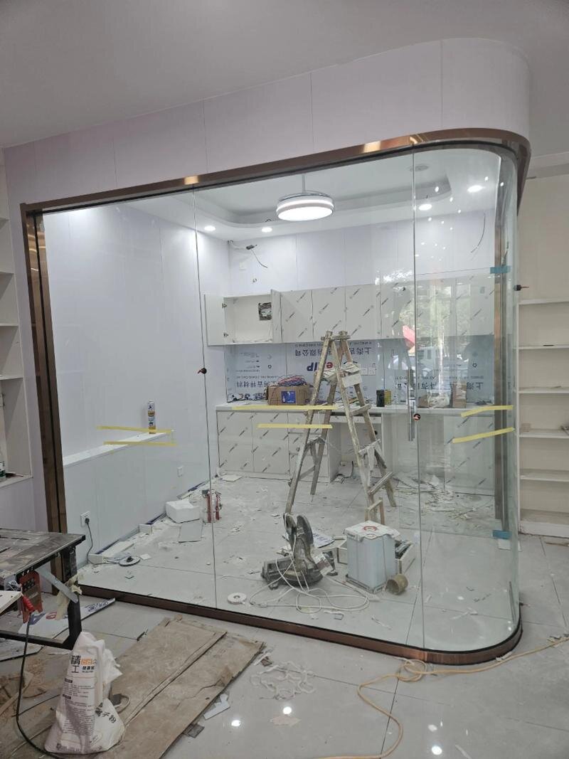 乌海市热熔玻璃异形展柜玻璃 - 推荐